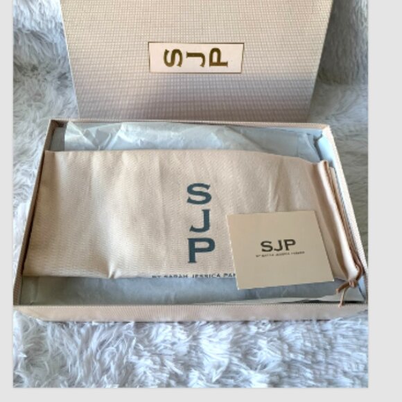 NIB SJP by Sarah Jessica Parker Carrie Black T-Strap Pumps EU 41.5 US 10.5 100mm - Picture 6 of 15